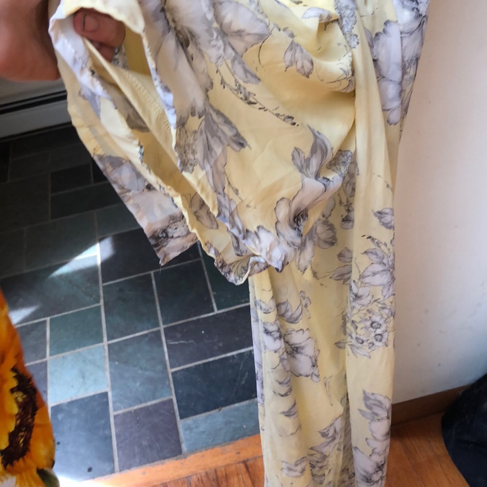 Long dress - Picture 2 of 3